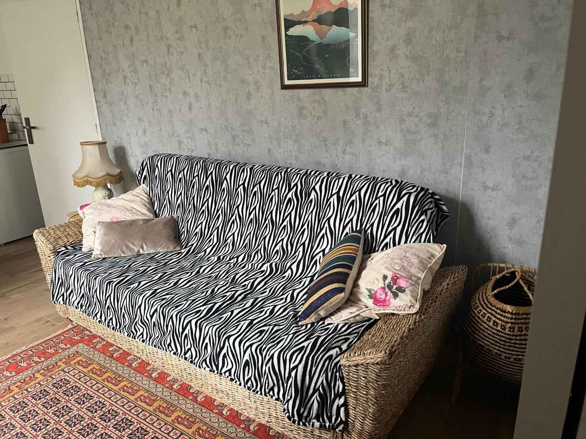 Au Bord Du Gave Apartment Laruns Ngoại thất bức ảnh